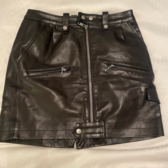 Frame Atelier leather mini skirt